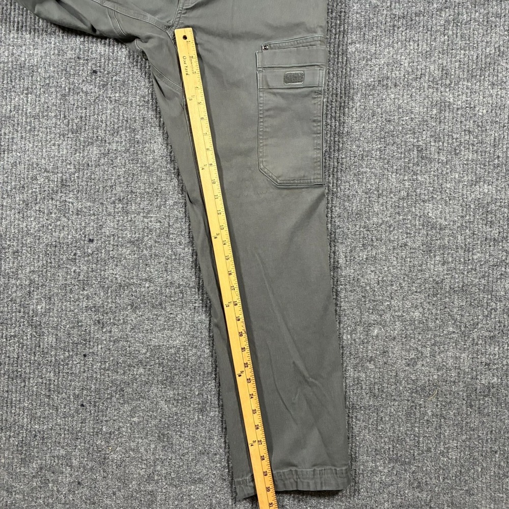 Duluth Trading Flex Fire Hose Cargo Pants Mens Size 36x32 Gray Slim Fit Low Rise - Picture 8 of 10